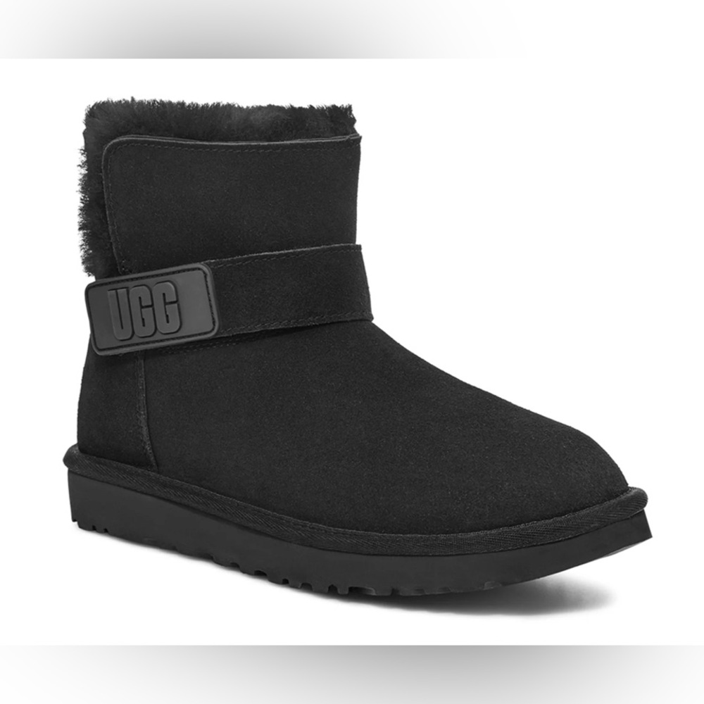 UGG Bailey Mini Logo Strap Bootie - Picture 3 of 10